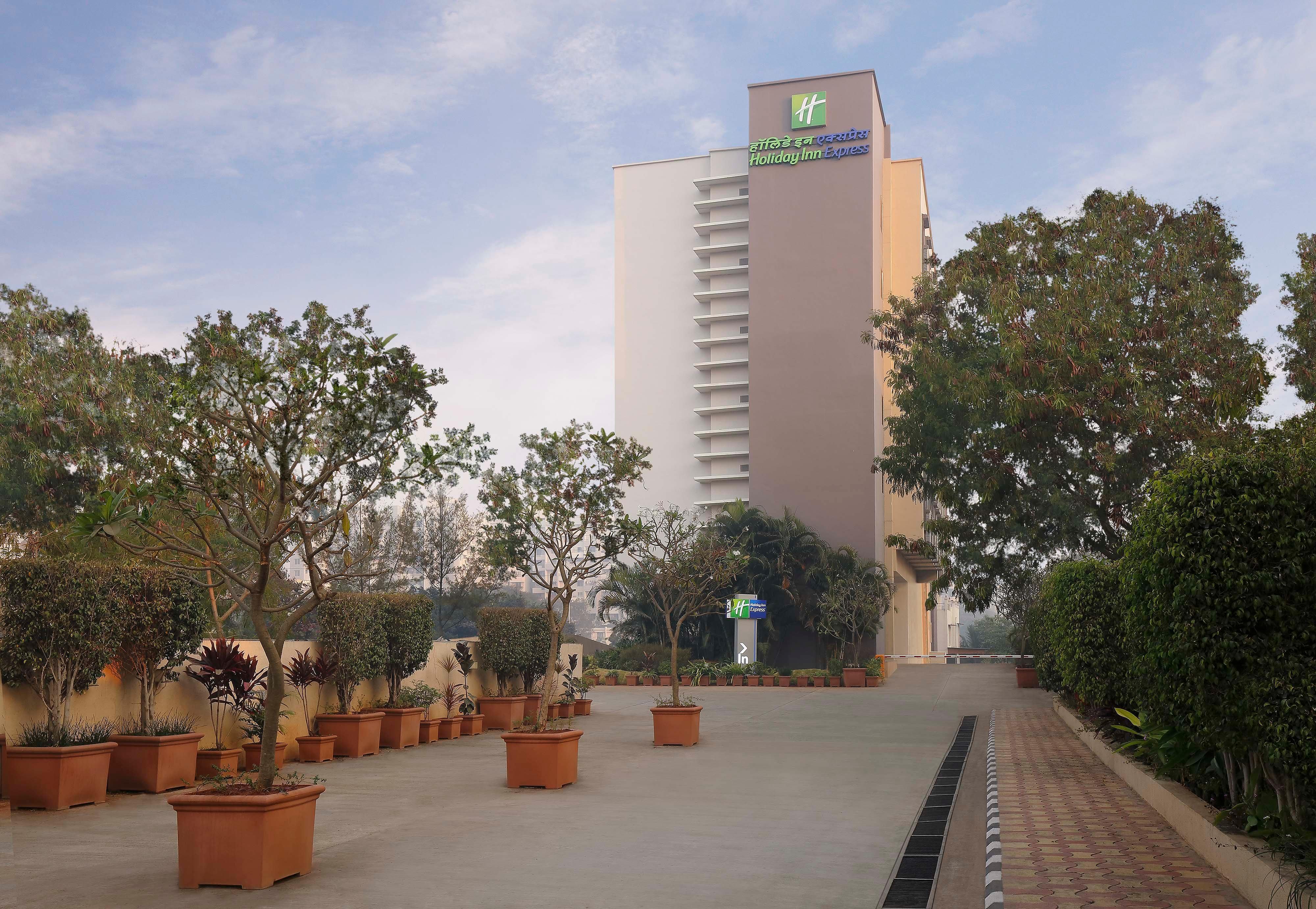 Holiday Inn Express Pune Hinjewadi By Ihg Pimpri-Chinchwad Extérieur photo