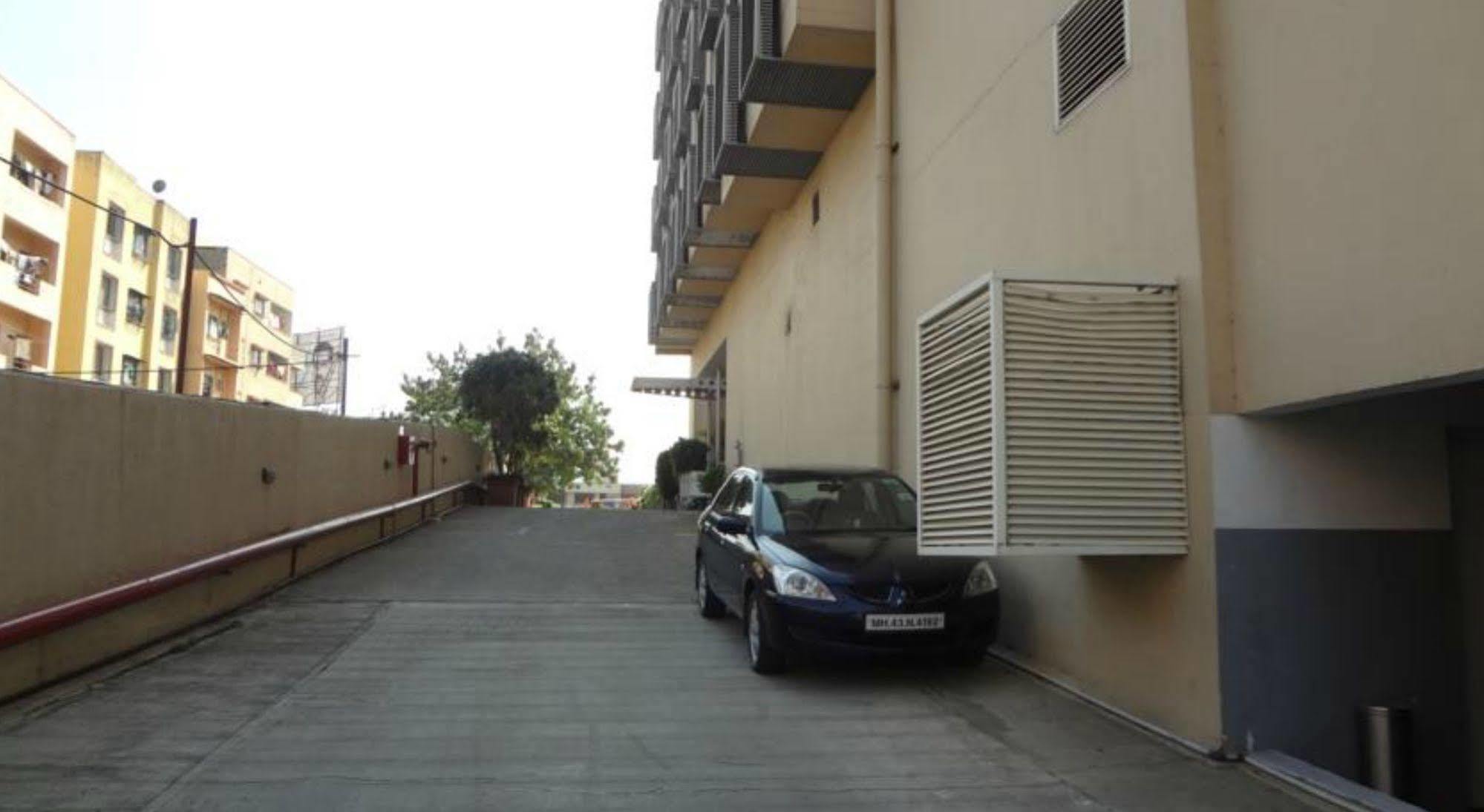 Holiday Inn Express Pune Hinjewadi By Ihg Pimpri-Chinchwad Extérieur photo